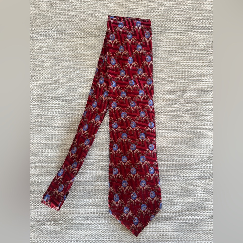 Ermenegildo Zegna 100% silk red blue floral men’s tie‎